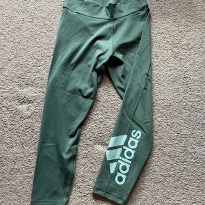 Adidas 3/4 length leggings. Size Large.